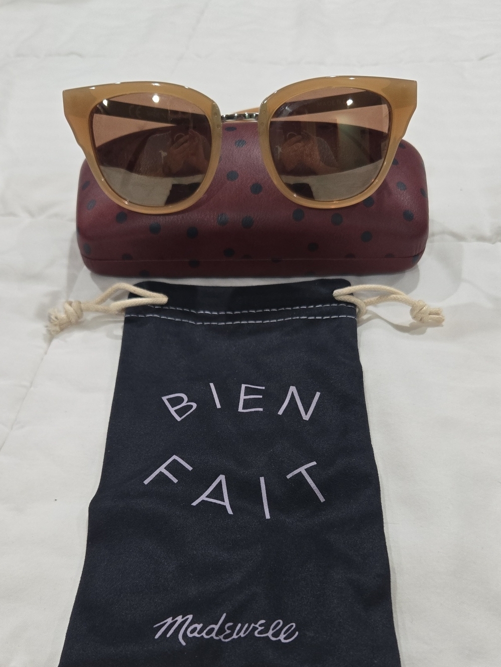 Madewell Women's Beige Cat-Eye Sunglasses